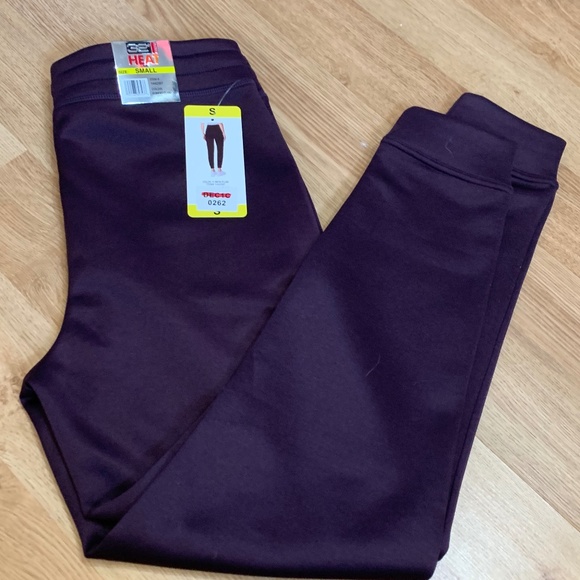 Plum Jogger - Picture 5 of 5